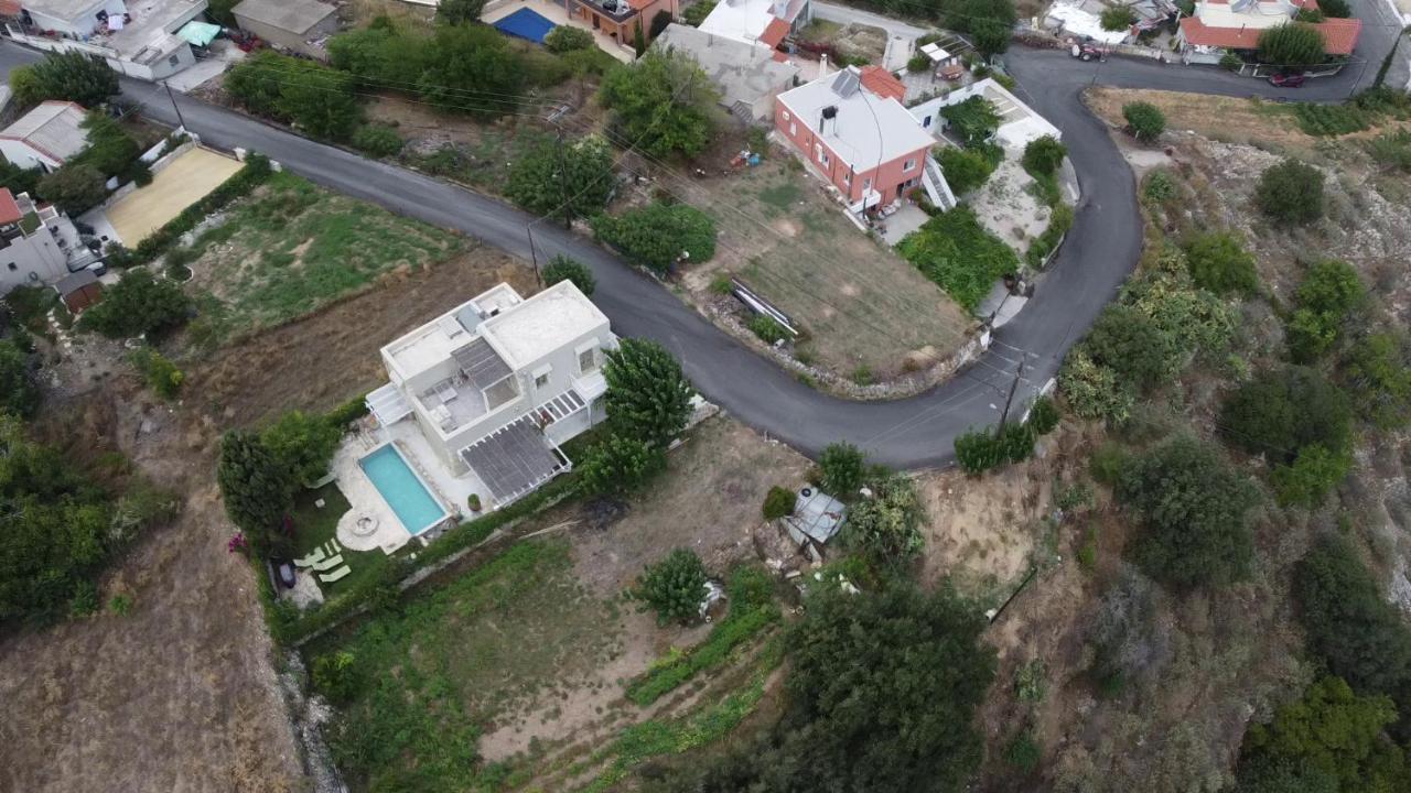 Traditional Stonebuilt Villa Leonanto, Only 5 Km From A Sandy Beach Kástellos Extérieur photo