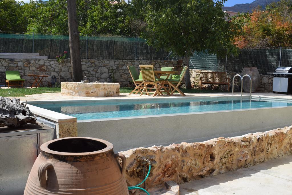 Traditional Stonebuilt Villa Leonanto, Only 5 Km From A Sandy Beach Kástellos Extérieur photo
