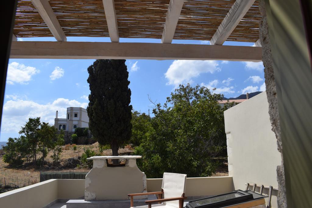 Traditional Stonebuilt Villa Leonanto, Only 5 Km From A Sandy Beach Kástellos Extérieur photo