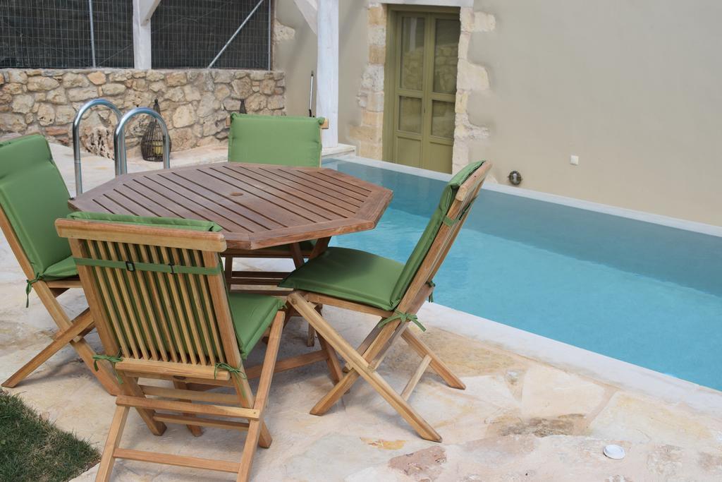Traditional Stonebuilt Villa Leonanto, Only 5 Km From A Sandy Beach Kástellos Extérieur photo