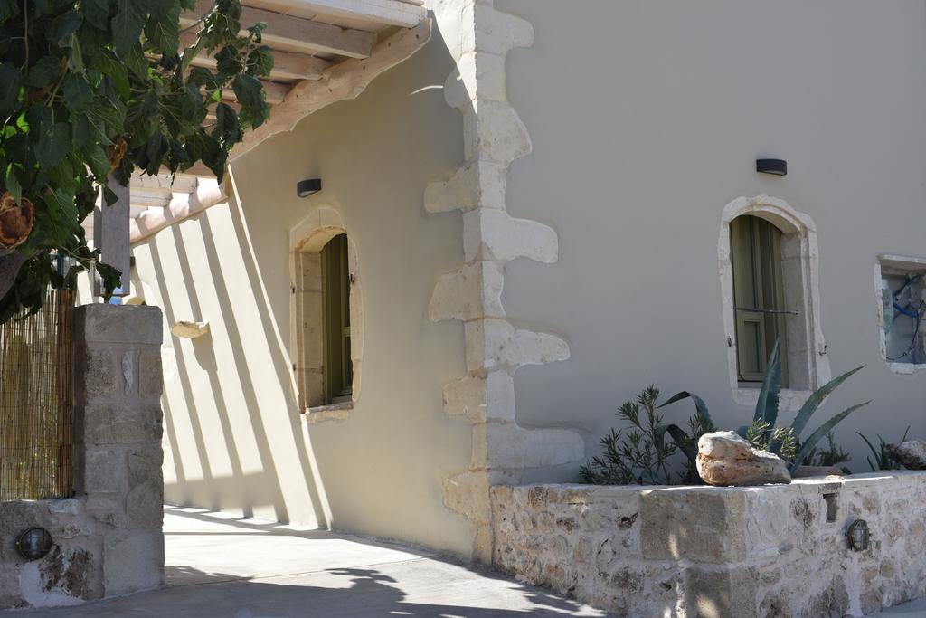 Traditional Stonebuilt Villa Leonanto, Only 5 Km From A Sandy Beach Kástellos Extérieur photo