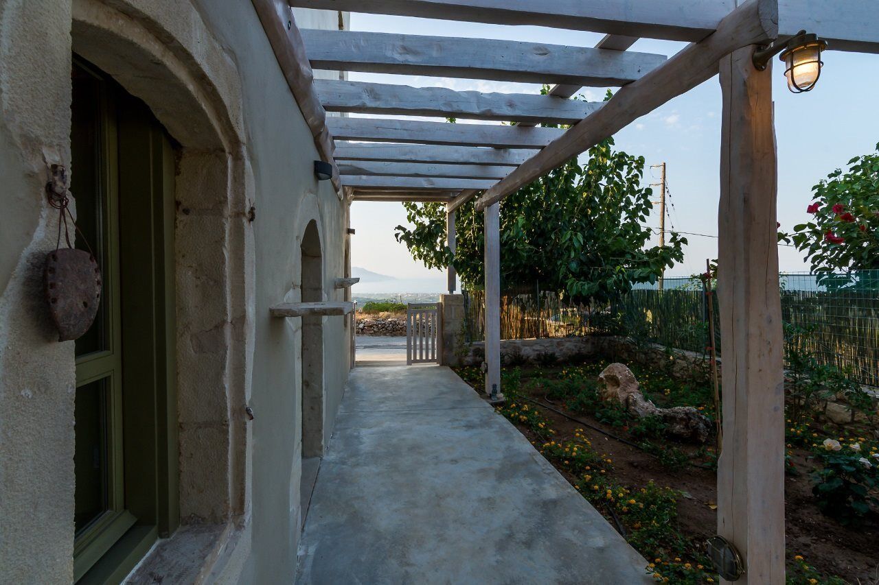 Traditional Stonebuilt Villa Leonanto, Only 5 Km From A Sandy Beach Kástellos Extérieur photo